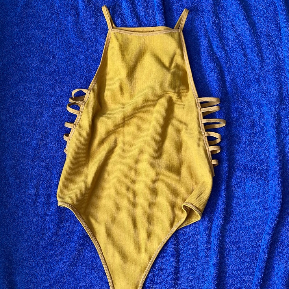 Mustard tank top